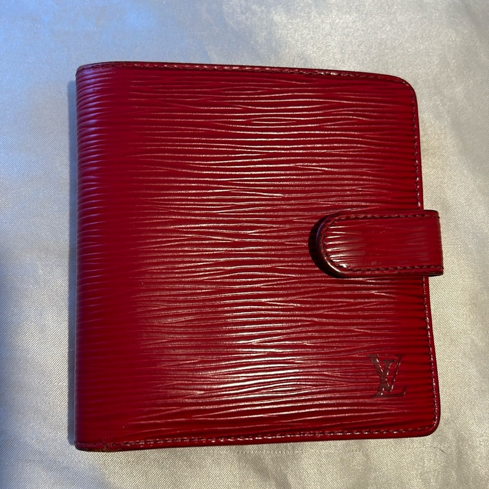 Authentic Louis Vuitton Red Epi Leather Bifold Wallet